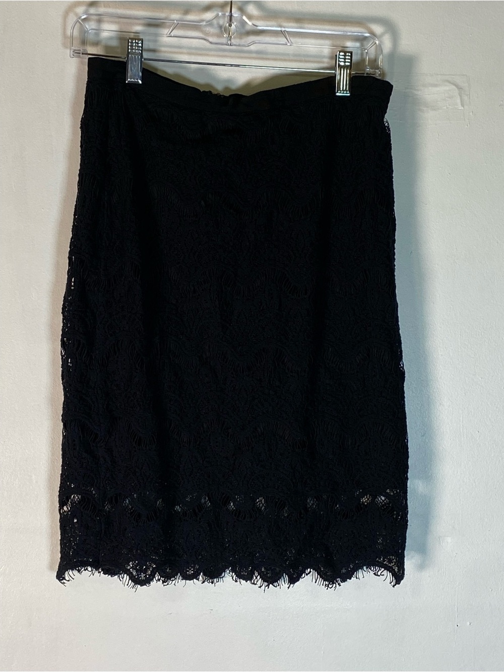 ELLE Black Lace Pencil Skirt Scalloped Hem‎ Romantic Coquette Size 8 Knee Length